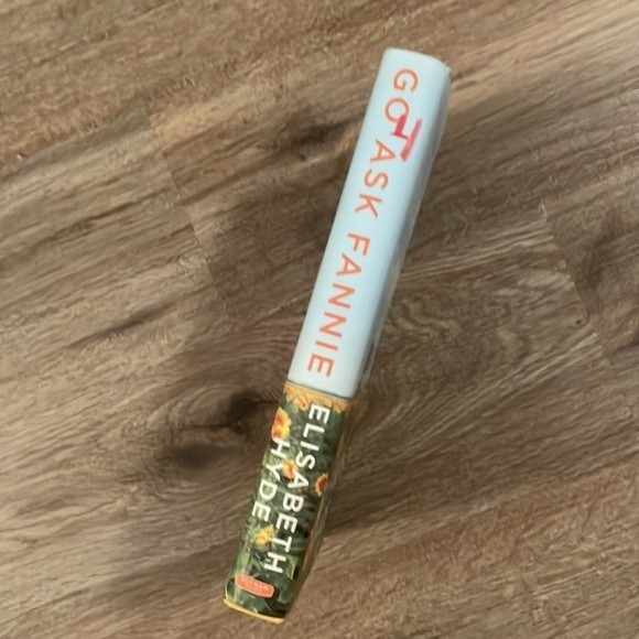 Go Ask Fannie book by Elisabeth Hyde - Picture 4 of 4